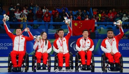 中国轮椅冰壶队：带着坚守与热爱，再启新征程|岳清爽|AC米兰|冬残奥会|王海涛|陈建新_新浪体育_新浪新闻